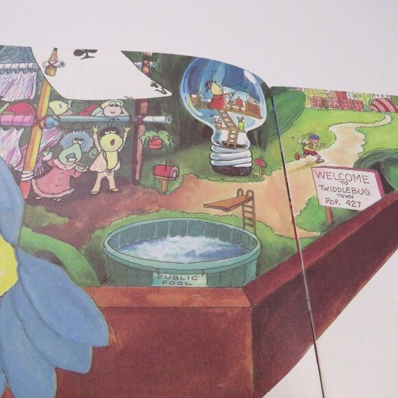 Twiddle Bugs at Work SESAME STREET community - Picture 4 of 12